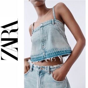 NWOT ZARA Light Wash Raw Released Hem Mini Skirt Effect Denim Cropped Top